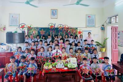 Vui Trung thu – Trải nghiệm chia sẻ yêu thương tại trường Tiểu học Hải Hòa, huyện Hải Hậu