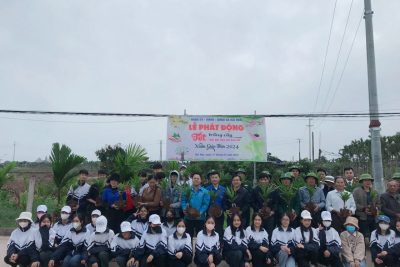 Trường Tiểu học Hải Hòa phát động Tết trồng cây đầu Xuân Giáp Thìn 2024.