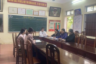 Sinh hoạt chuyên môn theo nghiên cứu bài học và các hoạt động giáo dục STEM của thầy và trò trường tiểu học Hải Hòa