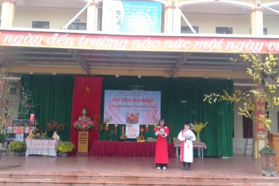 Hoạt động trải nghiệm với Chủ đề “Phong tục Ngày Tết cổ truyền Việt Nam” của học sinh trường Tiểu học Hải Hòa